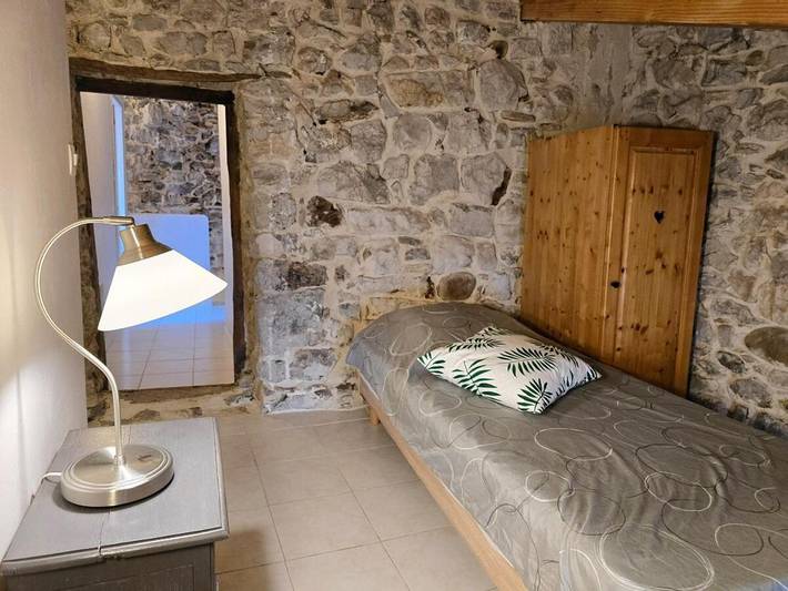 Location de vacances pour 7 personnes, avec terrasse à Chauzon - 4