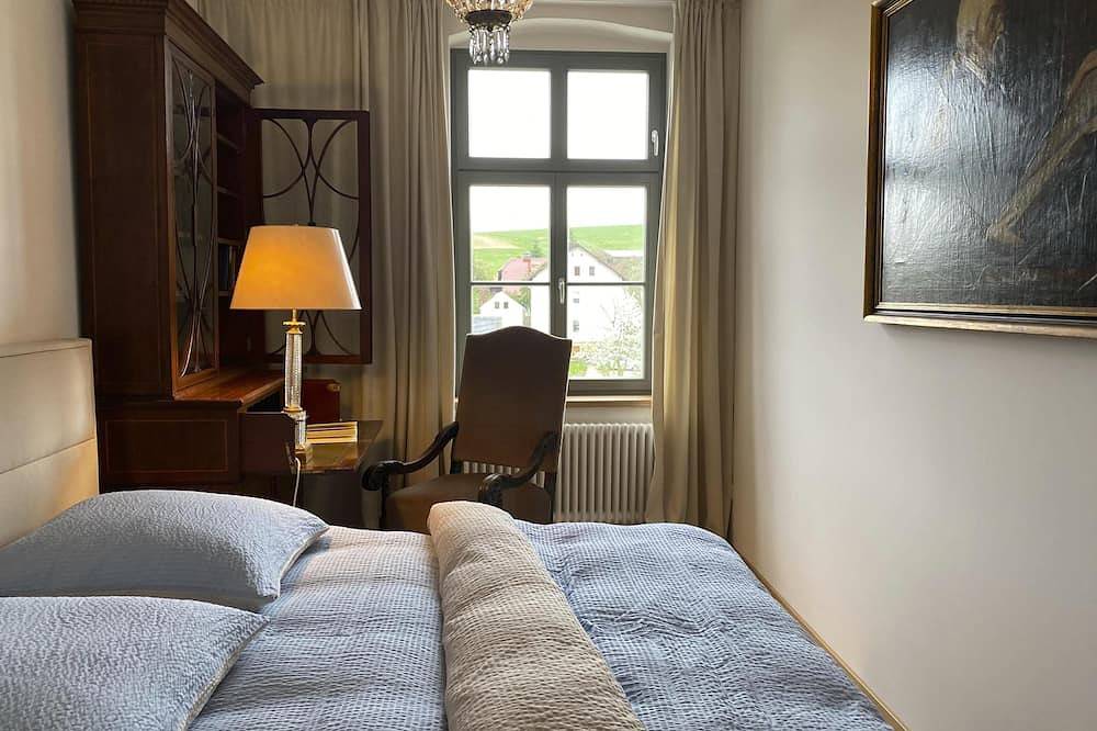 Ganze Wohnung, Altes Pfarrhaus  - Apartment Anna in Papstdorf, Gohrisch