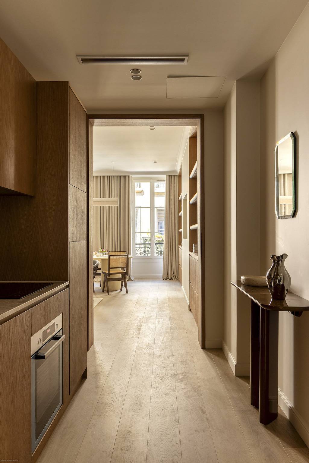 Cały apartament, Urbanflat 111 - Luxurious Apartment Madeleine in Paryż, Île-de-France
