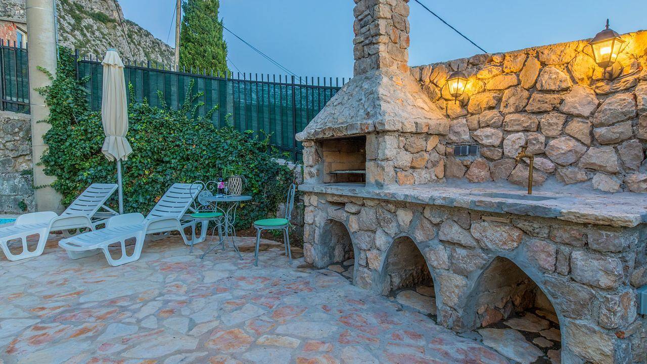 Ferienhaus für 8 Personen (130 m²) in Belgrad in Grizane, Condado de Primorje-Gorski Kotar