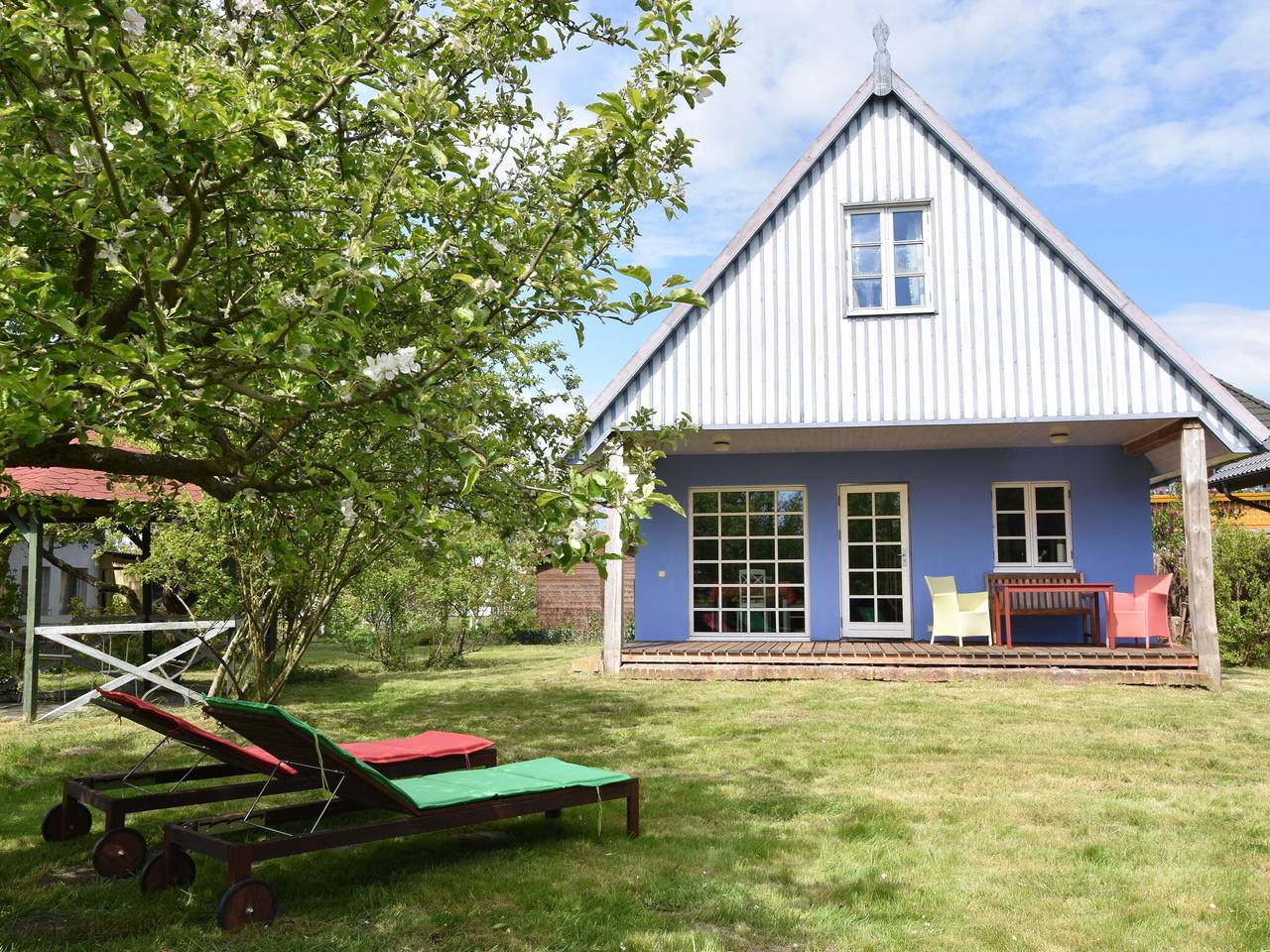 Idyllisch vakantiehuis met terras in Rerik in Roggow, Rerik