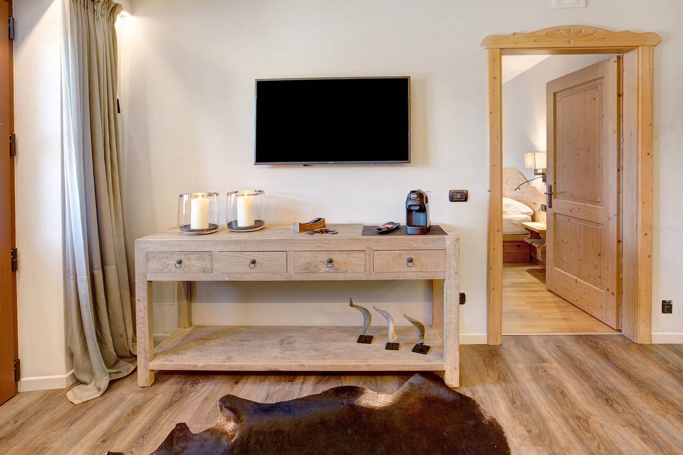 Ganze Wohnung, Ferienwohnung "Chalet Sonne Comfort" in der Nähe des Skigebiets mit Bergblick und Garten in Teola, Livigno