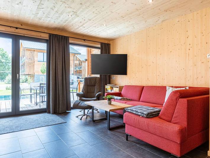 Angenehmes Ferienhaus mit Pool (ohne Kaution) in St. Georgen ob Murau, Sankt Georgen am Kreischberg