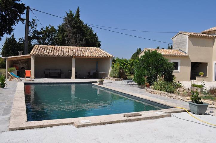 Location de vacances pour 2 personnes, avec jardin et piscine à L'Isle-sur-la-Sorgue - 4