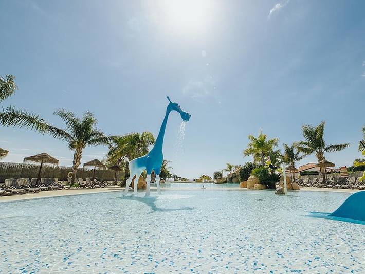 Camping Alannia Els Prats - Bungalow 5 personen - A3 - Mykonos/Ibiza-Hütte in Platja de Rifà (Mont-roig del Camp), Mont-roig del Camp