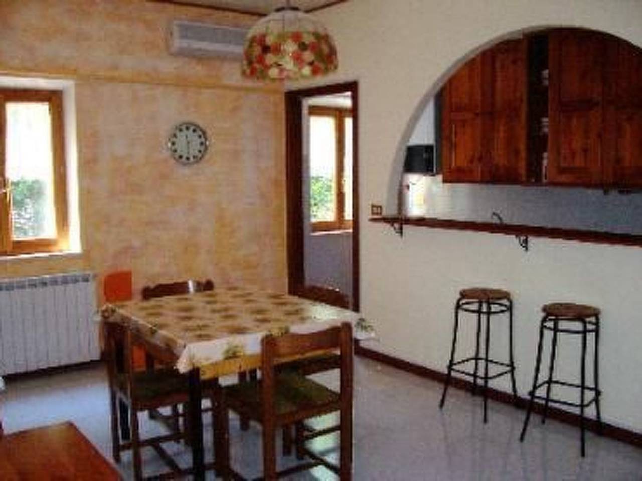 Appartamento intero, Wohnung im ersten Stock für sechs Personen in Morro d'Alba, Provincia di Ancona