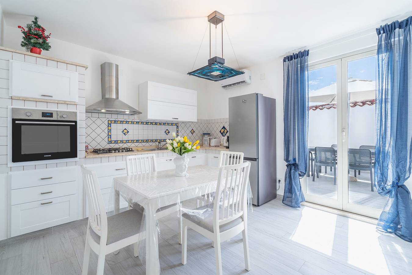 Ganze Wohnung, Ferienwohnung 'Borgo Giulia Siracusa' mit Privatterrasse, Wlan und Klimaanlage in Syrakus, Syrakus Provinz