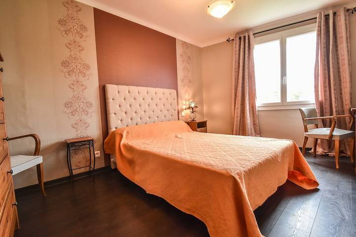 Location de vacances pour 7 personnes, avec balcon et jardin, animaux acceptés à Talairan - 2