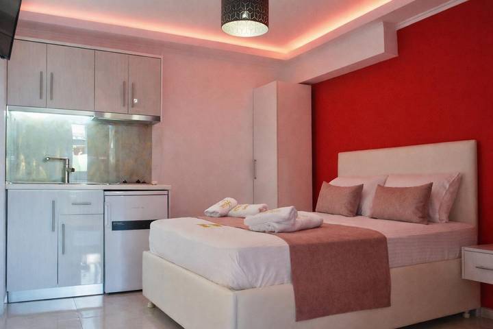 Ferienwohnung für 2 Personen, mit Balkon/Terrasse in Sarti - 2