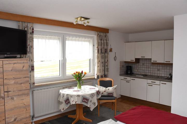 Ferienwohnung für 2 Personen, mit Garten und Balkon in Höfen - 4