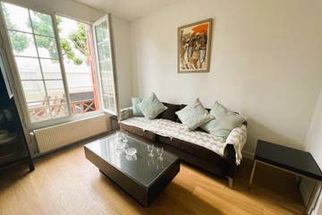 Gîte pour 6 personnes, avec terrasse, adapté aux familles dans Hippodrome de Deauville La Touques