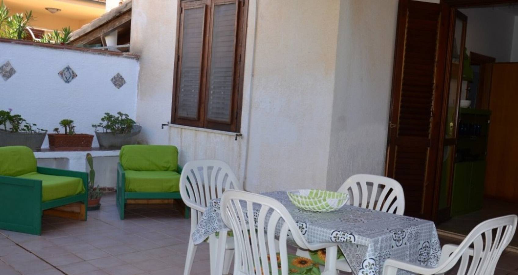 Villetta Nuccia: Casa Vacacional con Terraza, Jardín Privado y Aire Acondicionado in San Vito Lo Capo, Provincia de Trapani