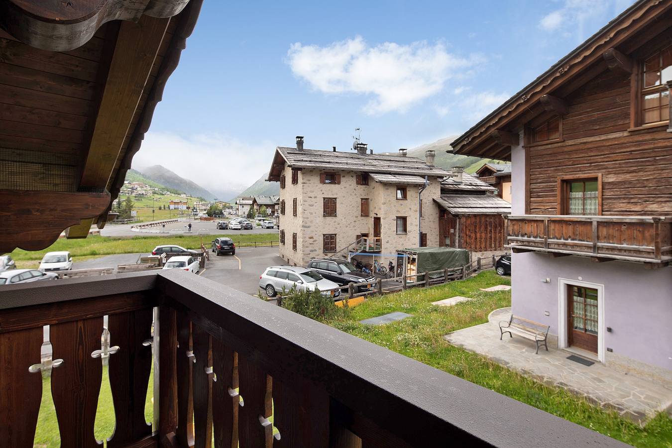 Appartement entier, Appartement "Arcobaleno Arancione" avec vue sur les montagnes, jardin et Wi-Fi. in Livigno (Town), Livigno