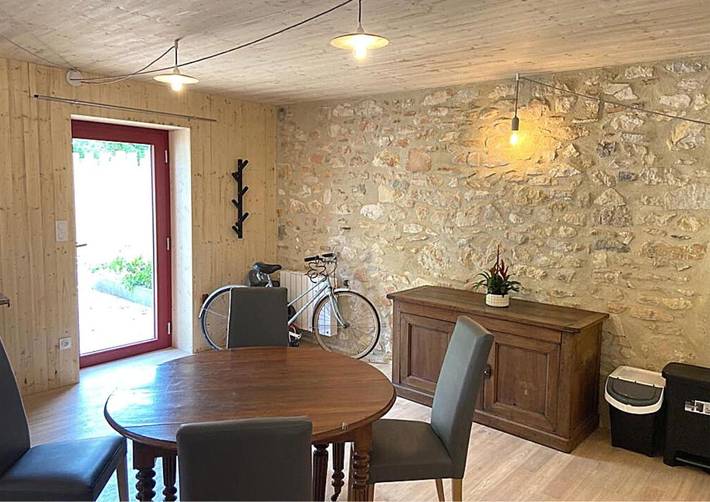 Appartement de vacances pour 4 personnes, avec terrasse et jardin, animaux acceptés