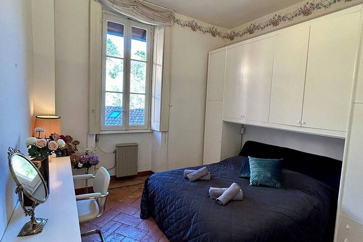 Ganze Wohnung, Elegant Apartment inside Villa Fontana in Tremezzo, Gemeinde Tremezzina