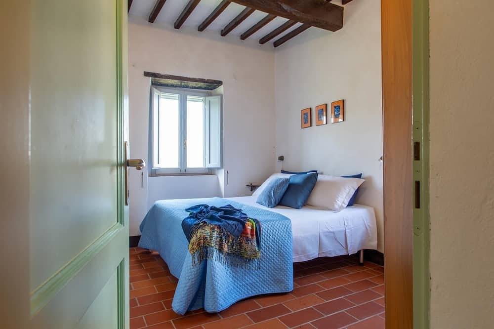 Apartamento entero, Casa Paciano, near town, apartments with pool, Ciliegio in Paciano, Provincia de Perugia