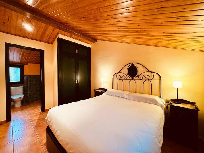 Casa rural para 3 personas, con Terraza y Jardín en Alforja - 2