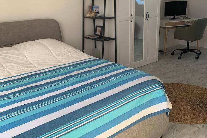 Location de vacances pour 6 personnes, avec jardin et terrasse, animaux acceptés dans Plage de Pont-Mahé - 4