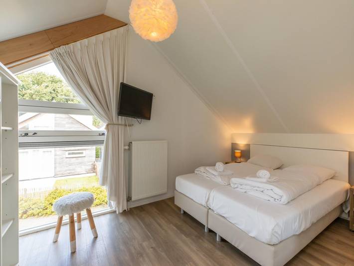 Strandhaus für 6 Personen, mit Terrasse in Renesse - 3