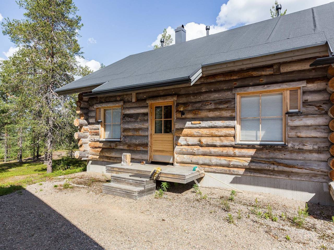 Teerentie / aurora (k 32) / p in Kaulavaara, Laponie