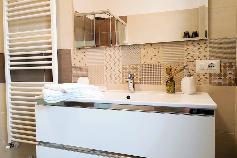 Paola Ferienhaus mit Panoramaterrasse in Vignola (Cremia), Gemeinde Cremia