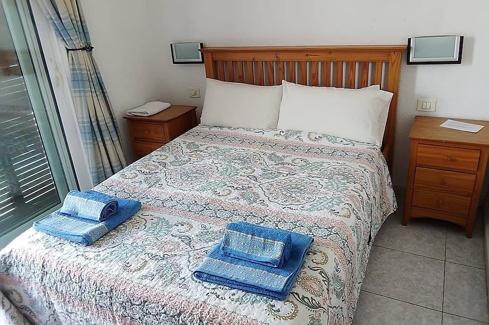 Apartamento entero, Apartamento bellamente decorado y amueblado Parque Santiago 2 in Playa de las Américas, Arona 