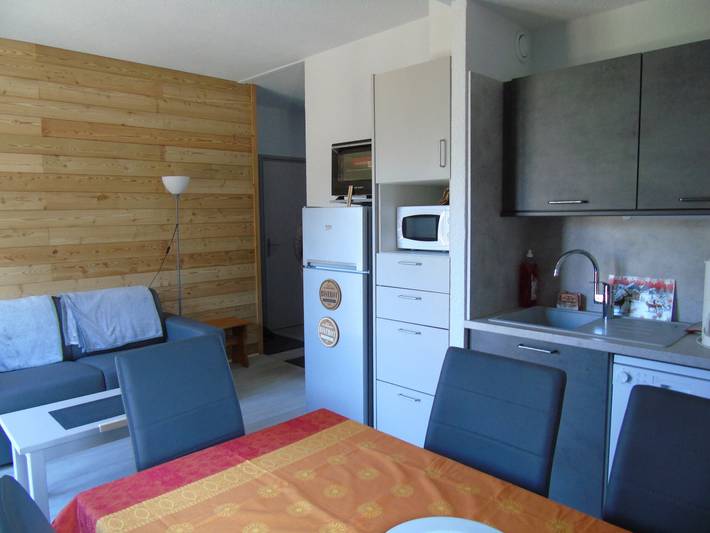 Chalet pour 6 personnes, avec balcon dans Valfréjus - 4