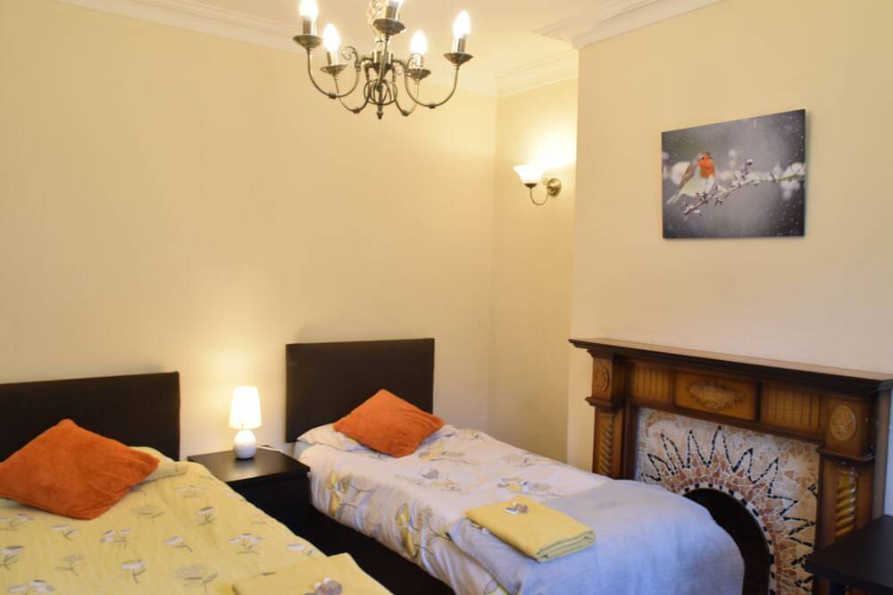 Fully furnished house in Lincoln, Lincolnshire