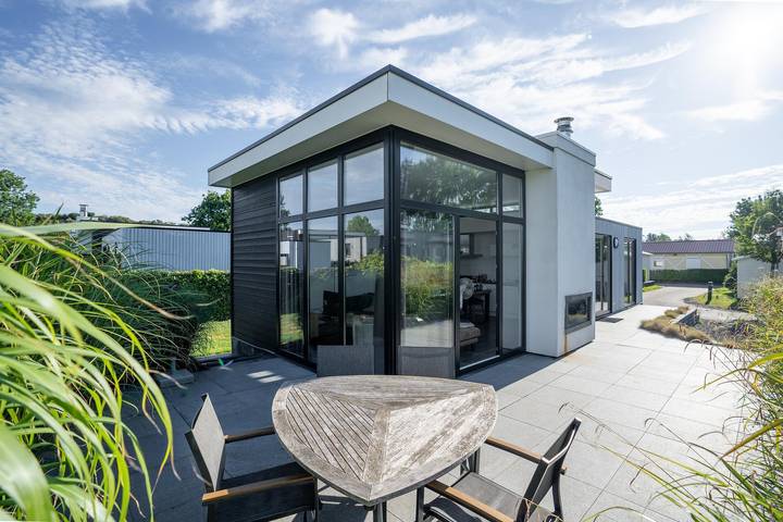 Chalet voor 4 personen, met tuin in Zeeuws-Vlaanderen