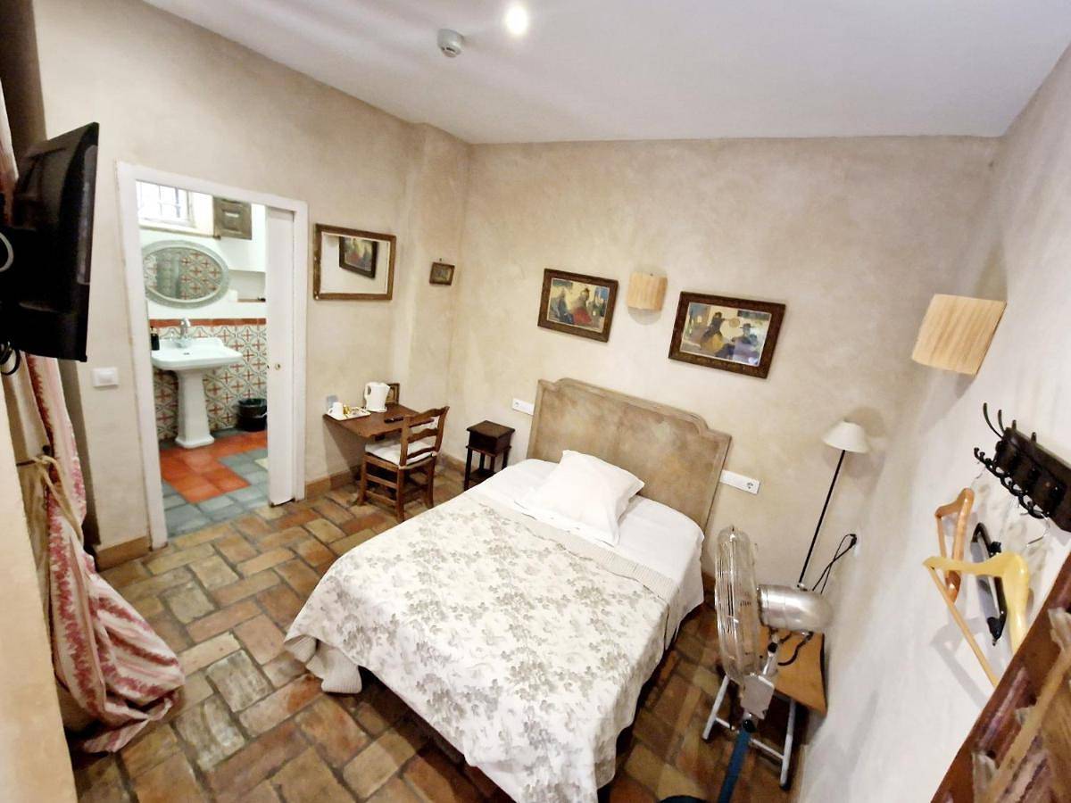 Hostal Casa Del Buen Viaje in Casco Antiguo, Sevilla