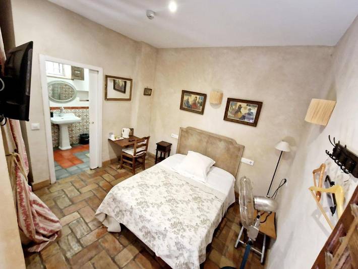 Maison d’hôte pour 2 personnes, avec terrasse et vue, animaux acceptés à Séville - 4