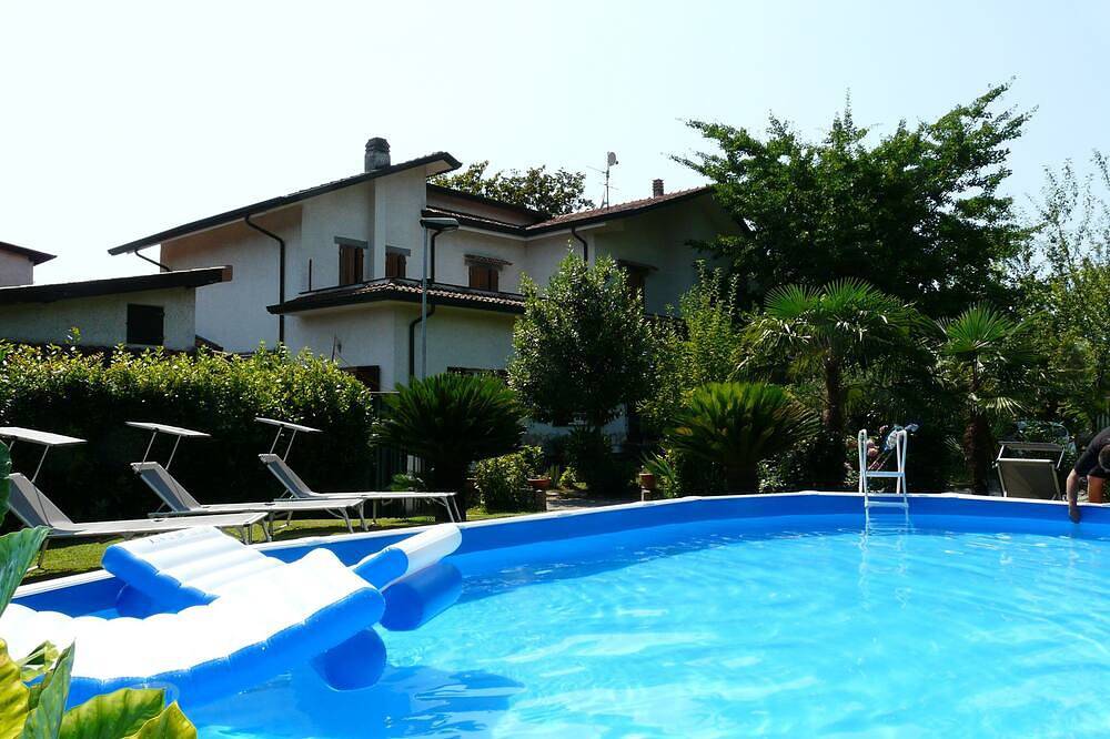 Villa élégante et entièrement équipé avec piscine in Massa (Italie), Riviera Italienne