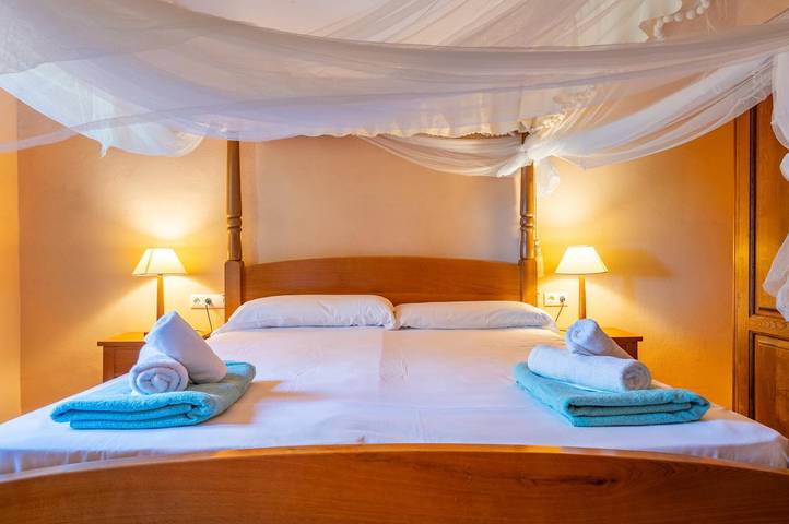 Casa rural con piscina para 2 personas, con piscina y balcón/terraza en las Islas Baleares - 3