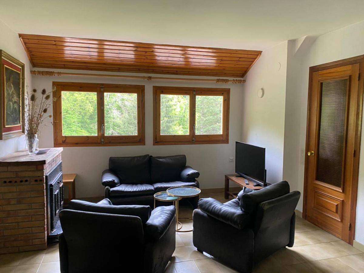 One-Bedroom Deluxe Apartment in Torre de Capdella, Pirineo Catalan