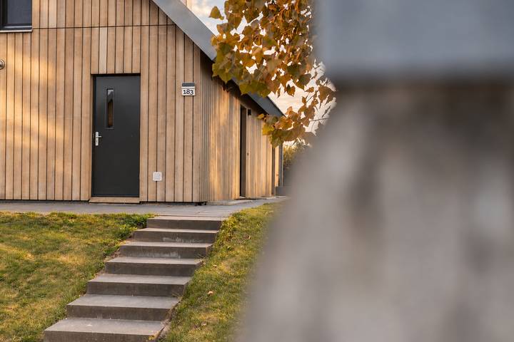 Oesterdam Resort — Villa Oesterdam Wellness | 16 Personen in Tholen, Niederländische Nordsee
