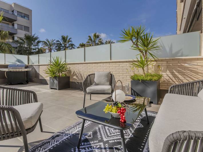 Gîte pour 4 personnes, avec bassin pour enfant et terrasse, animaux acceptés à Torredembarra - 3