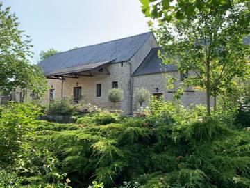 Gîte pour 2 personnes, avec jardin et terrasse à Brévands