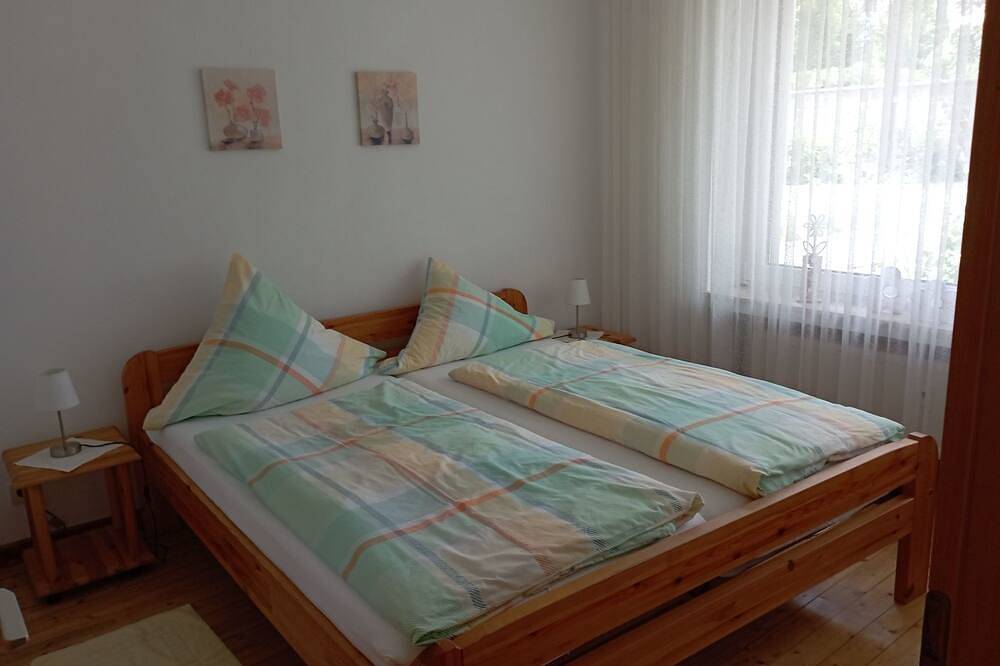 Ganze Wohnung, Fewo Am Kirchplatz in Bad Wünnenberg, Nordrhein-Westfalen