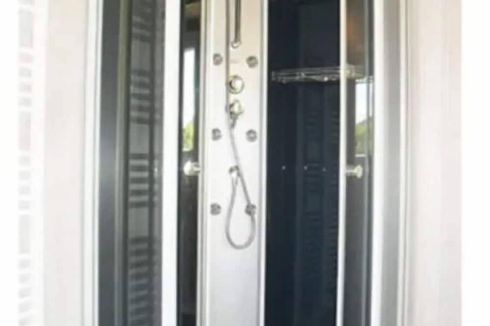 Appartement entier, 2 Personnes chateau d'arcis in Rosières, Haute-Loire
