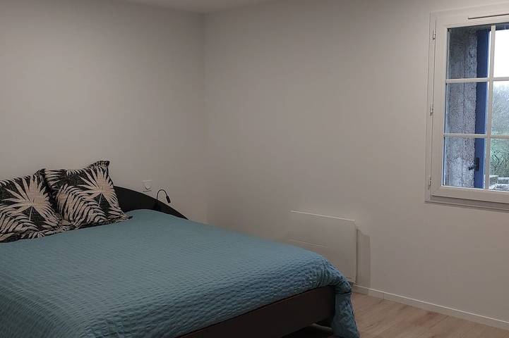 Location de vacances pour 10 personnes, avec terrasse et jardin à Le Poiré-sur-Vie - 2