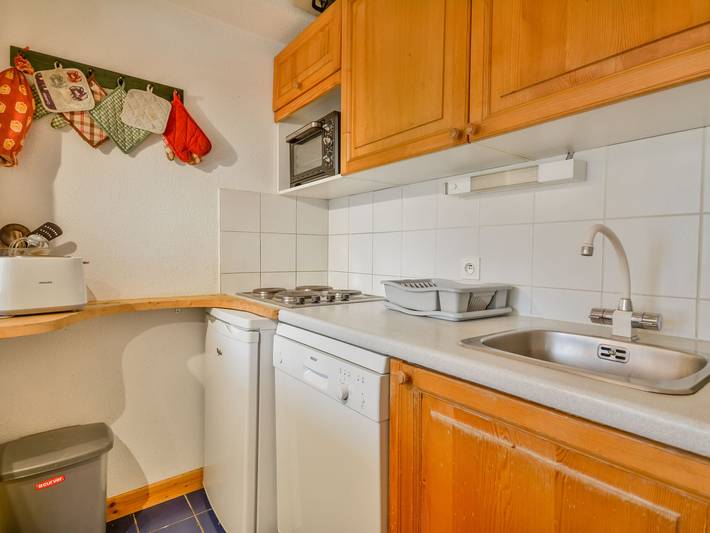 Ganze Wohnung, Duplex für 6 in Morzine mit Wifi, Parkplatz, nahe Zentrum und Liften in Morzine, Les Portes du Soleil