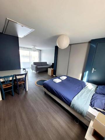 Gîte pour 4 personnes, avec terrasse à Chambretaud