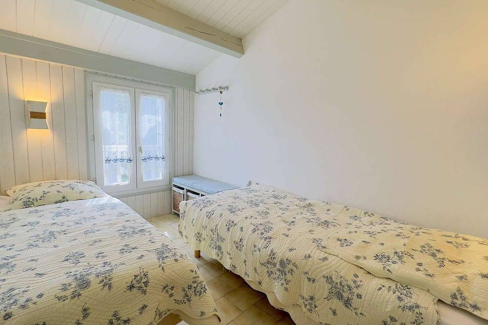 House in residence close to beaches and shops in La Couarde-sur-Mer, Isla de Ré