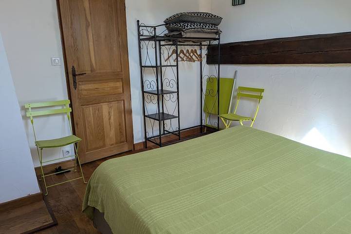 Gîte pour 4 personnes, avec jardin à Dampierre-en-Burly - 4