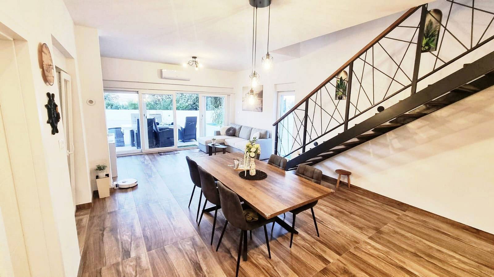 Villa Raslina View in Raslina, Šibenik-Knin