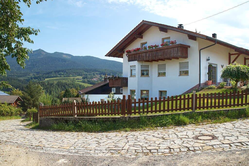 Ferienwohnung Stöberl Gerda - Fewo Stöberl Gerda(80 qm)mit herrlichem Blick auf den Großen Osser in Lohberg, Ostbayern