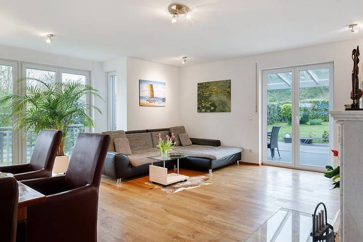 Ferienhaus für 16 Personen, mit Garten in Freiburg