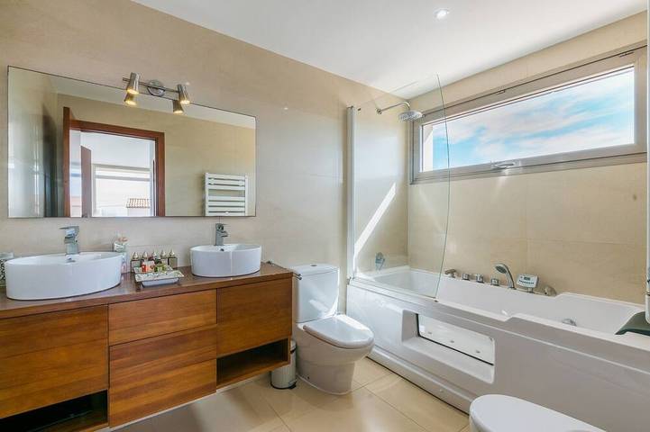 Haus in Sa Rapita, Mallorca,  216 m² grosses Chalet, in erster Linie mit spektak in Es Trenc, Campos