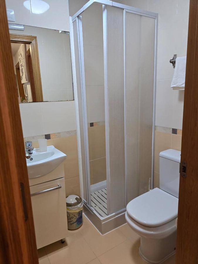 Maison d’hôte pour 2 personnes, avec vue ainsi que balcon et vue sur le lac, animaux acceptés dans O Pedrouzo - 4