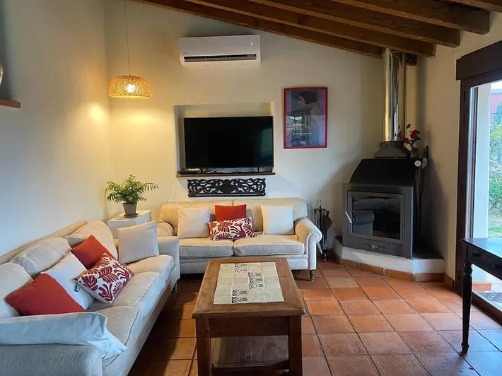 Casa de vacaciones para 5 personas, con jardín y vistas, Se admiten mascotas - 1